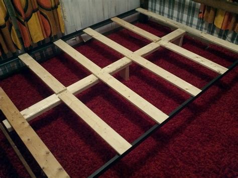 How to Put Supports Under a Bed Box Spring 